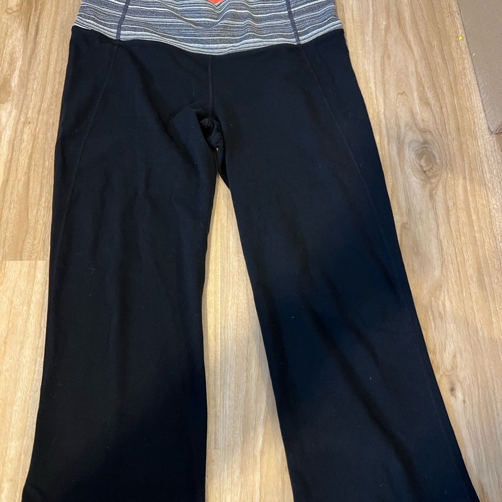 Lululemon  Cropped Black Yoga Pants